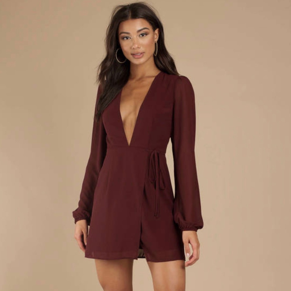 TOBI WRAP DRESS (NEVER WORN)